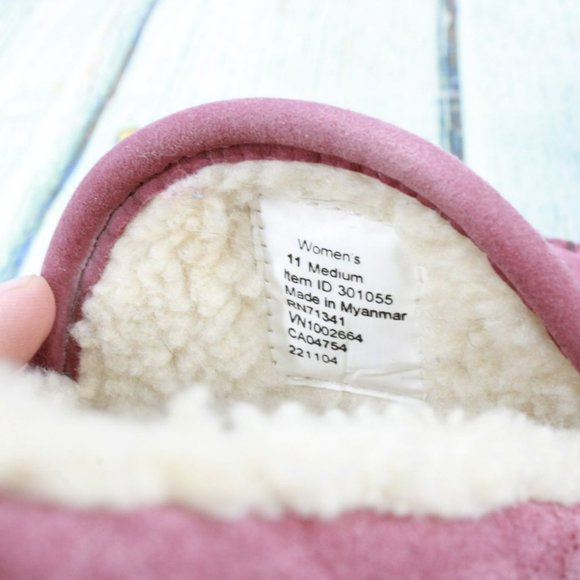 LL Bean Pink Suede Shearling Lined Mountain Moccasin Slippers Size 11 M - Picture 8 of 9